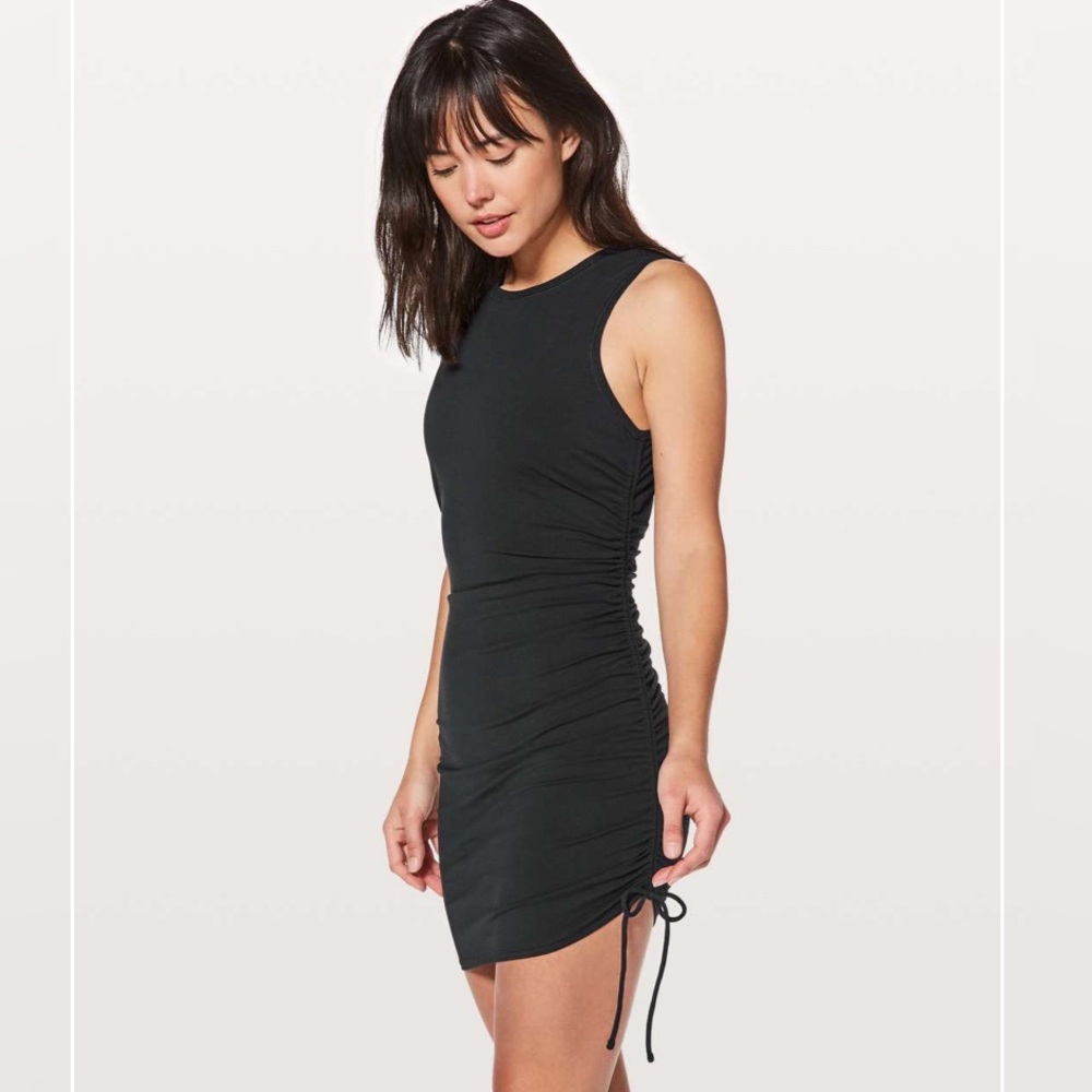 Lululemon Cinch it Dress - Black - rare